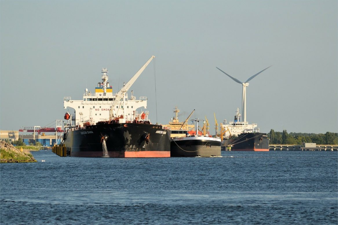 Trudeau invests $1.5 billion to protect Canada's Oceans