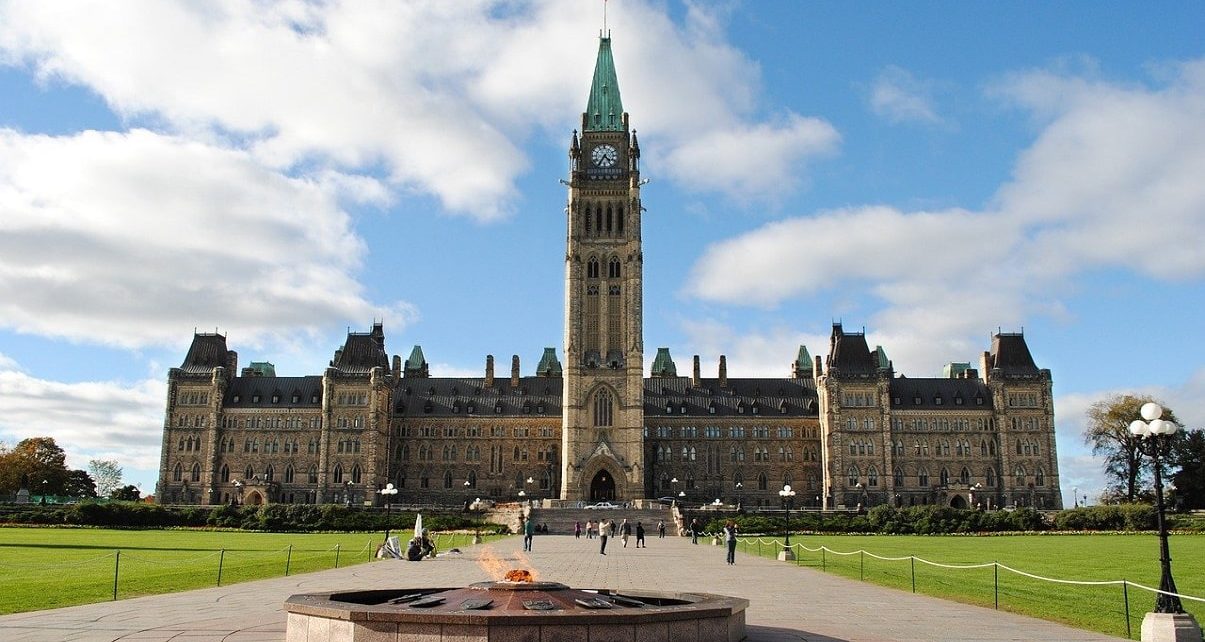 Canadian Government Makes Environment Protection Top Priority